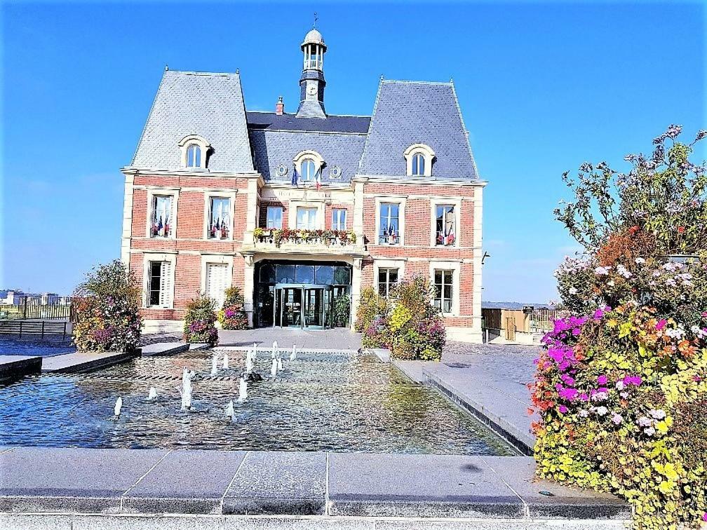 Chambre Privee Entre Paris Et Disneyland Noisy-le-Grand Exterior foto